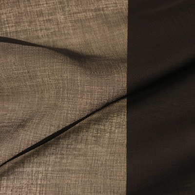 Iris Black 073