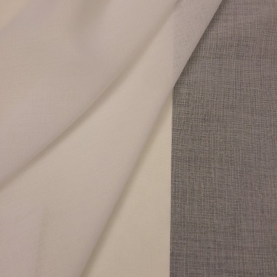 Iris White 008